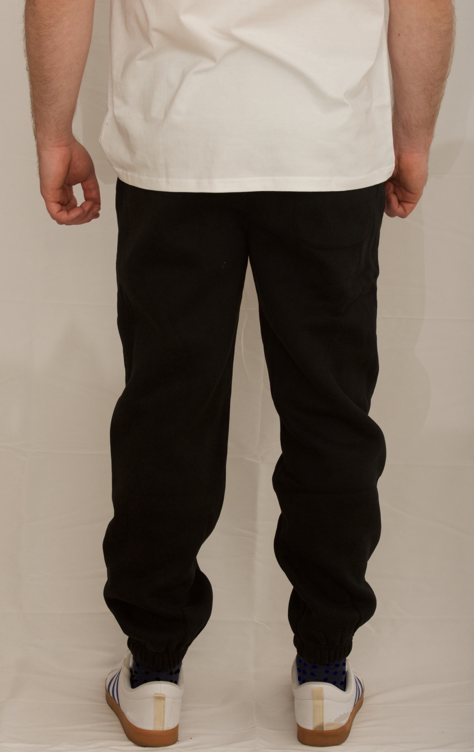 joggers back spawn obsidian black lagged out comfortable gaming streaming clothes