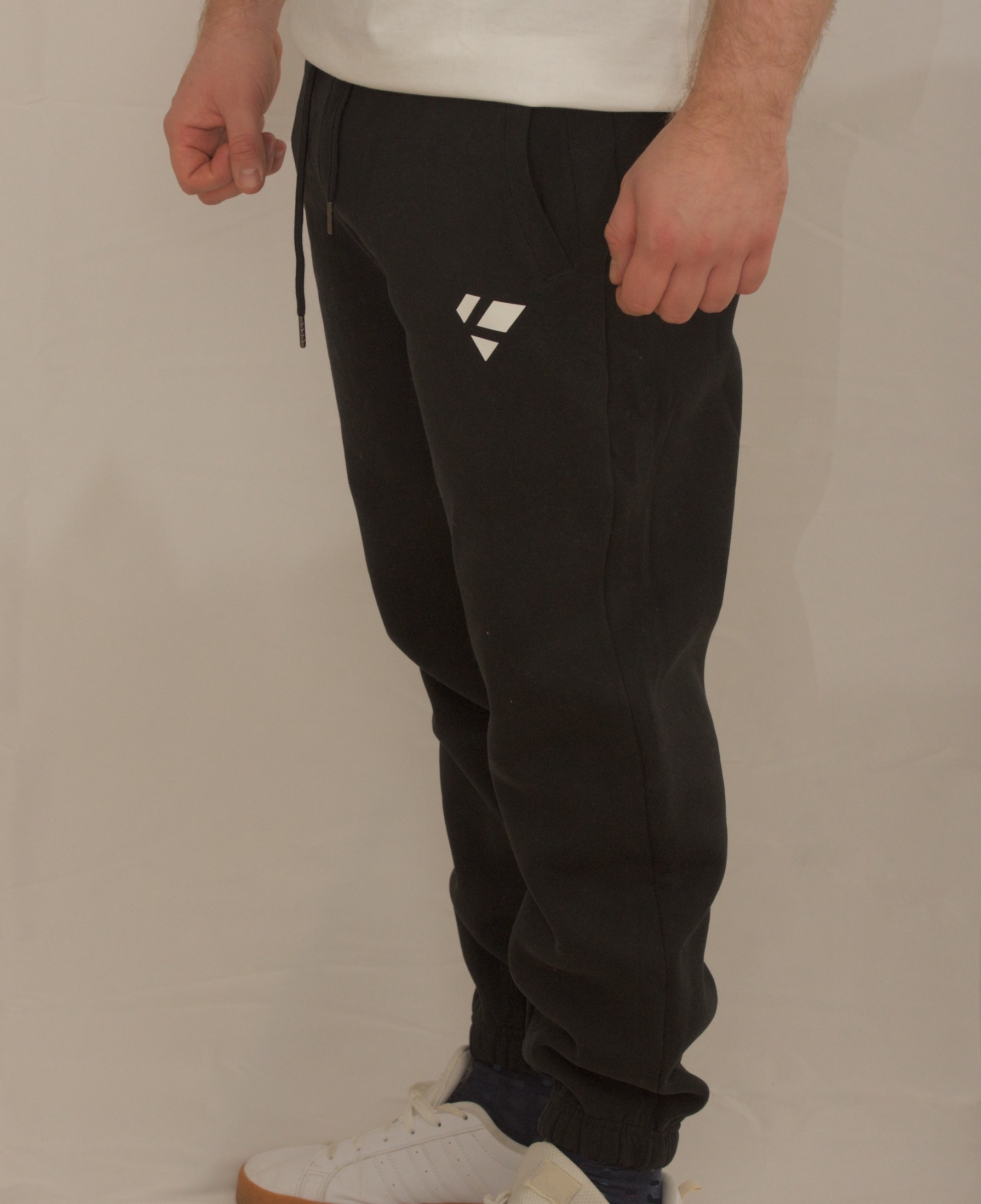 joggers spawn obsidian black lagged out comfortable gaming streaming clothes