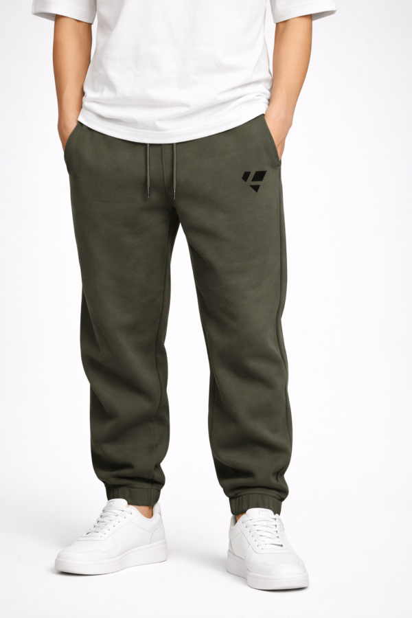 joggers spawn grit green grey lagged out comfortable gaming streaming clothes